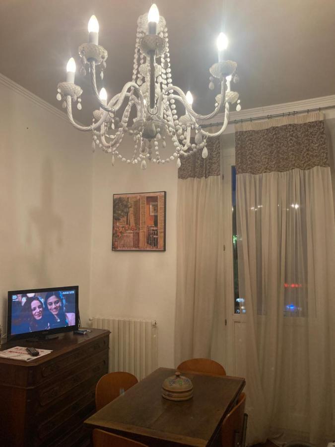 Casa Vacanza Sole Lago… Intra Extérieur photo
